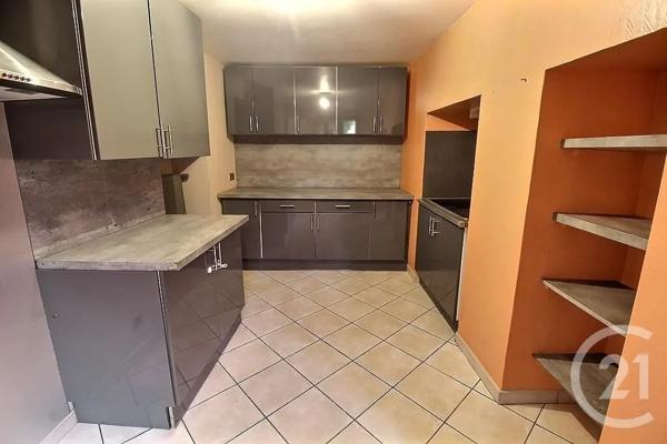 Maison à vendre  4 pièces - 115,41 m 2   BONS EN CHABLAIS  - 74