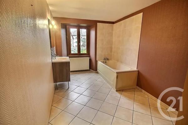 Maison à vendre  4 pièces - 115,41 m 2   BONS EN CHABLAIS  - 74