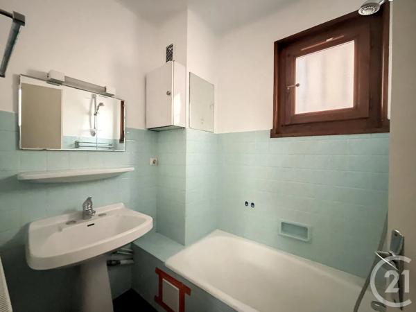 Maison à vendre  3 pièces - 50,80 m 2   ST PIERRE EN FAUCIGNY  - 74
