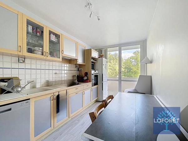 Location appartement Cergy - 5 pièce(s) - 104 m² - 1 800 €/mois
