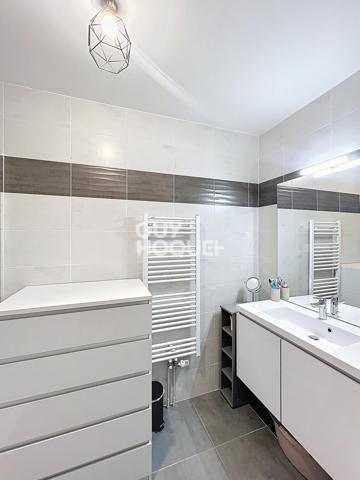 APPARTEMENT À LOUER DE 2 PIÈCES DE 44,00 M²