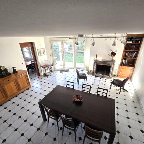 Maison familiale en impasse privée DPE  C