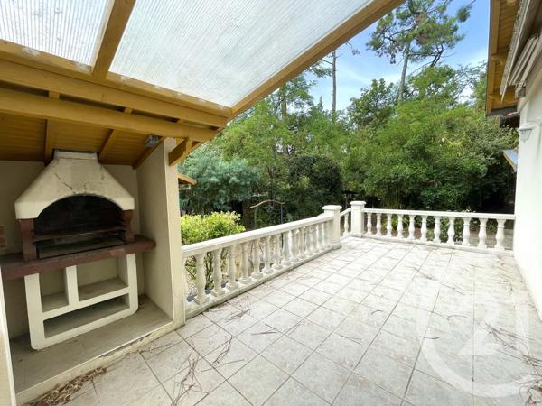 Appartement T5 à vendre  5 pièces - 106,31 m 2   ST GEORGES DE DIDONNE  - 17