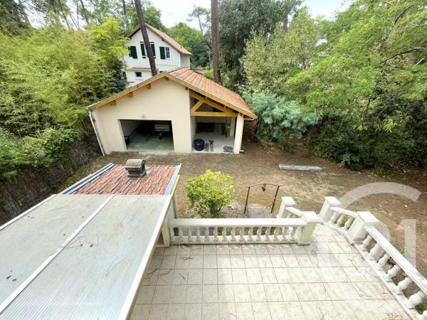 Appartement T5 à vendre  5 pièces - 106,31 m 2   ST GEORGES DE DIDONNE  - 17