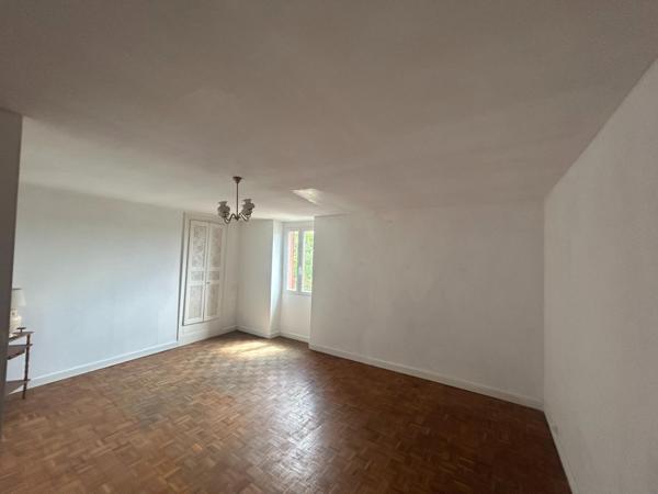 Maison à SAINT-MARCEL, 36200 - 6 pièces 133m²