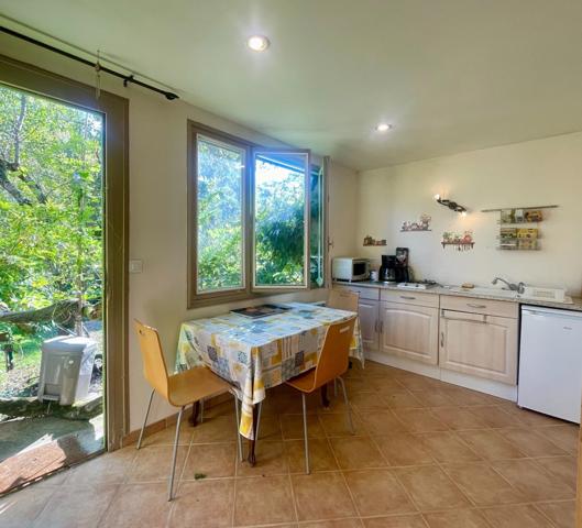 Maison à vendre et sa dépendance 8 pièces NEVERS (58)