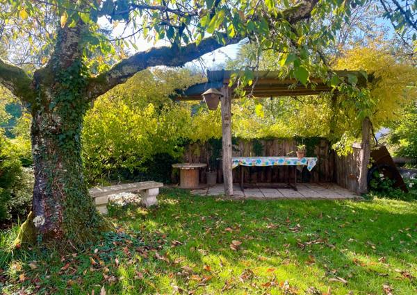 Maison à vendre et sa dépendance 8 pièces NEVERS (58)