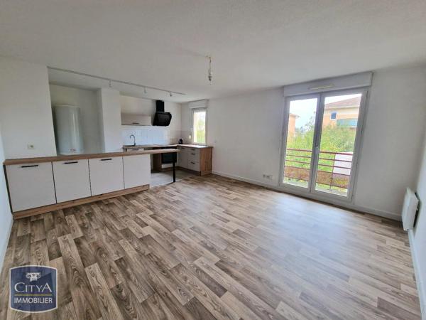 Appartement à louer 2 pièces 48.57m² Roanne (42300)