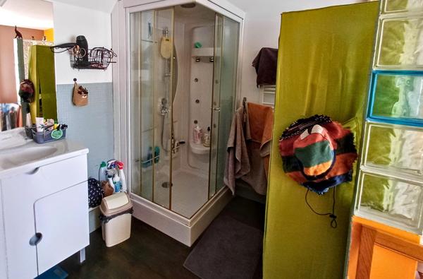 PREMIERE ACQUISITION : CALME -JARDIN -GARAGE ET BELLES DEPENDANCES