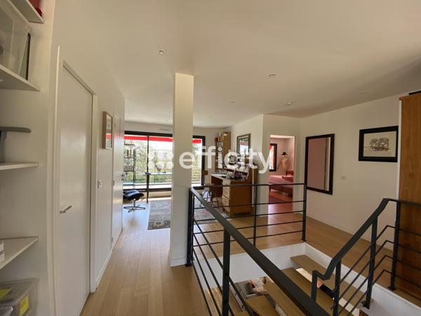 Maison 8 pièces - 245 m² Bien prestige