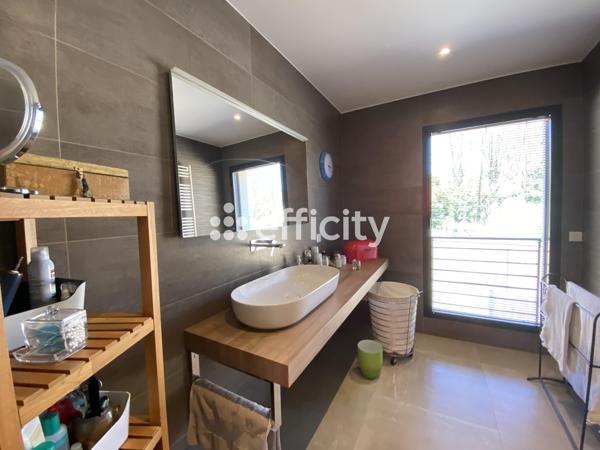 Maison 8 pièces - 245 m² Bien prestige