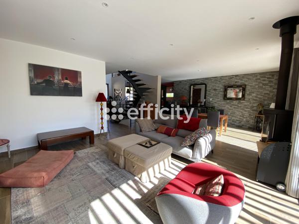 Maison 8 pièces - 245 m² Bien prestige