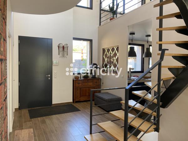 Maison 8 pièces - 245 m² Bien prestige