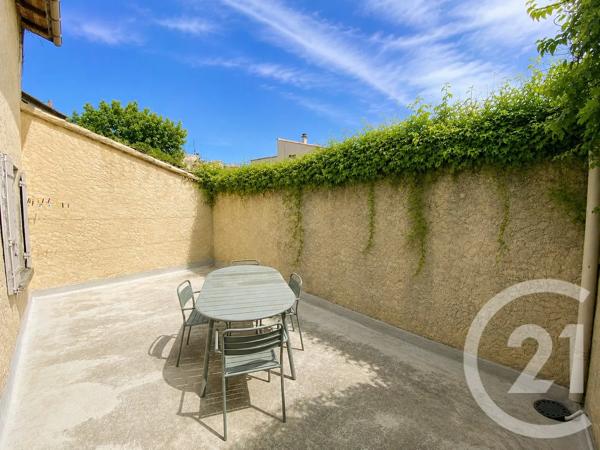 Maison à vendre  6 pièces - 161 m 2   AUBIGNAN  - 84