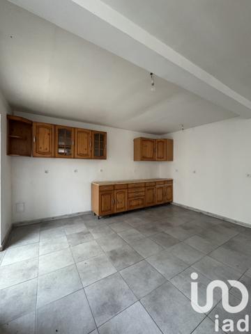 Maison traditionnelle 5 pièces de 188 m² à Charly (18350)