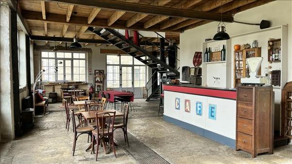 Maison à vendre |  Septfonds |  9 pièces | 346 m²