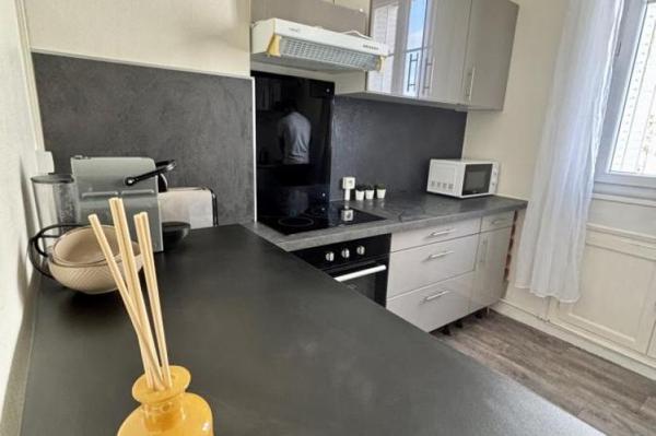 Location - Appartement 2 pièces 43 m 2 LE MANS (72000)