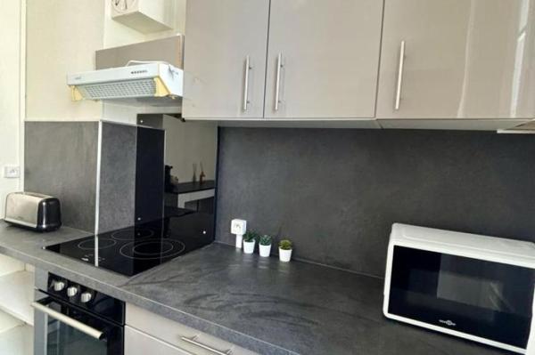 Location - Appartement 2 pièces 43 m 2 LE MANS (72000)