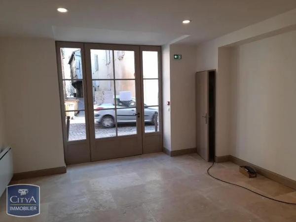 Local professionnel à louer 27m² Villefranche-sur-Saône (69400)