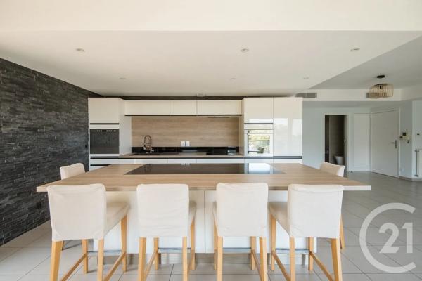 Appartement F4 à vendre  4 pièces - 114,50 m 2   NICE  - 06