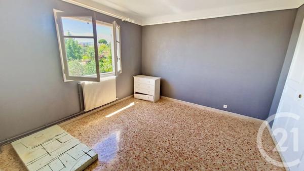 Maison à vendre  4 pièces - 192,90 m 2   CAGNES SUR MER  - 06