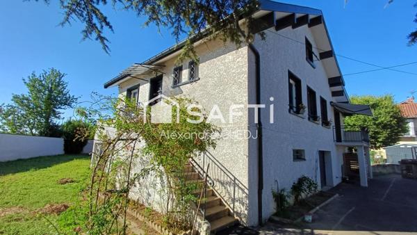 GRANDE MAISON INDIVIDUELLE ENNTIEREMENT RENOVEE