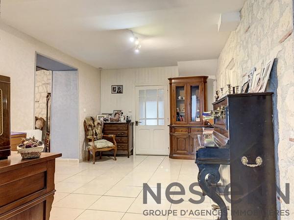 A VENDRE Maison datant du XVIIIe siècle sur les hauteurs de la vallée d'AURADOU (47140), LOT-ET-GARONNE