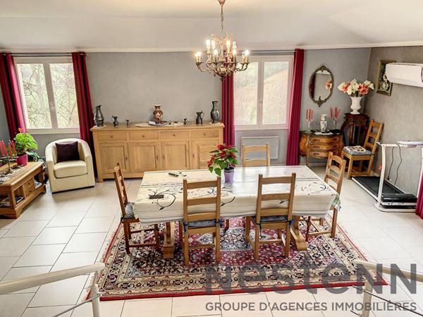 A VENDRE Maison datant du XVIIIe siècle sur les hauteurs de la vallée d'AURADOU (47140), LOT-ET-GARONNE