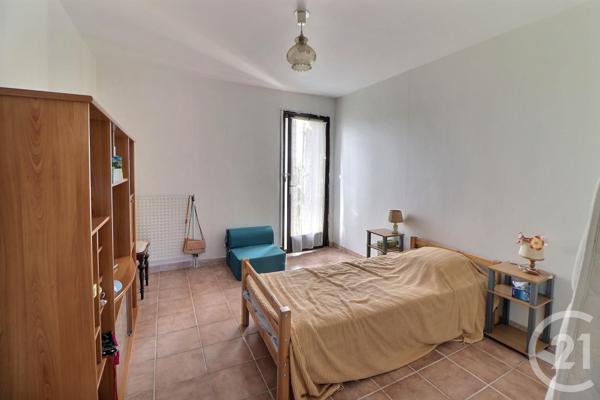 Appartement T3 à vendre  3 pièces - 67 m2 FREJUS - 83