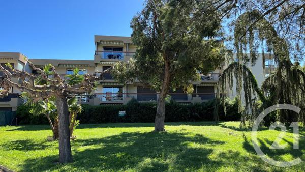 Appartement T2 à vendre  2 pièces - 40,71 m2 LE LAVANDOU - 83