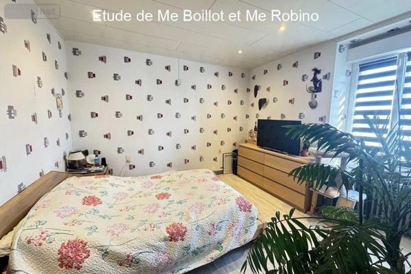 Local mixte (Pro/Hab) à vendre à Moëlan-sur-Mer dans le Finistère (29350), ref : IM479