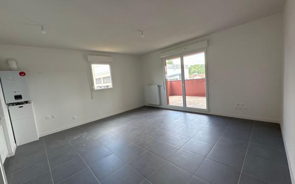 Appartement à vendre    4 pièces •  Pont-de-Chéruy