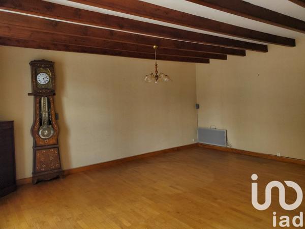 Maison 4 pièces de 112 m² à La Châtaigneraie (85120)