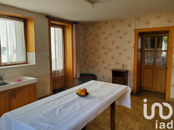 Maison 4 pièces de 112 m² à La Châtaigneraie (85120)