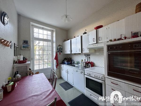 Vente Maison Familiale - 6 pièces - 157m² - COGNAC