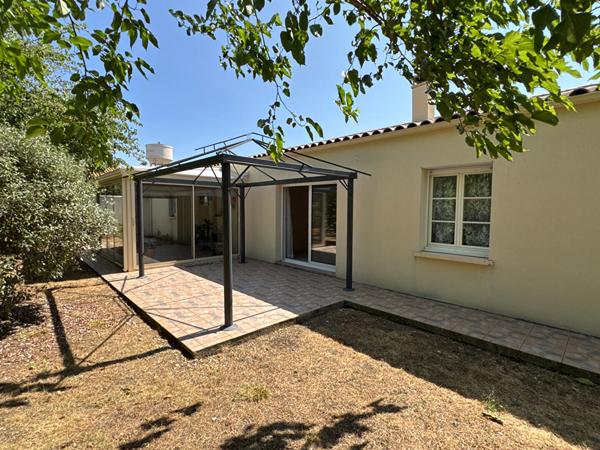Maison Surgeres 5 pièce(s) 113 m2