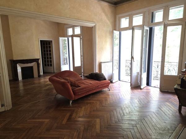 Appartement Haussmannien Parc des Poètes