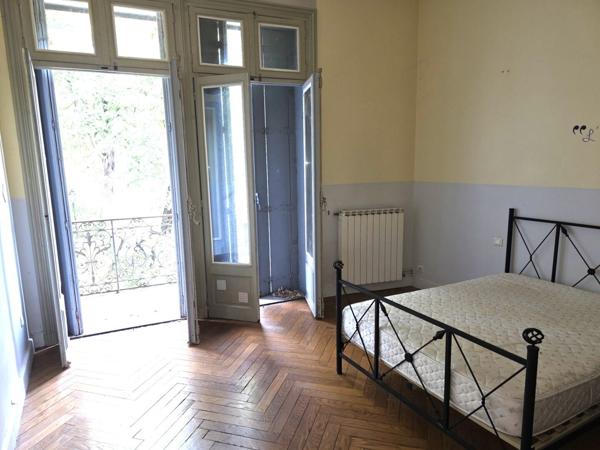 Appartement Haussmannien Parc des Poètes