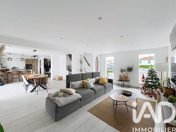 Maison à vendre 5 pièces 123 m² Pontonx-sur-l'Adour