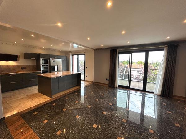 APPARTEMENT/TERRASSE