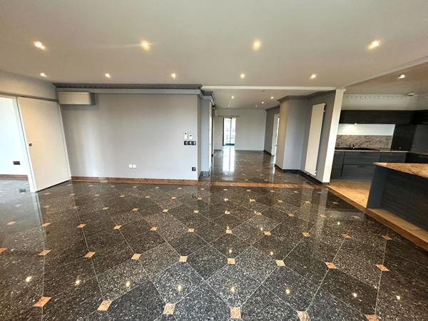 APPARTEMENT/TERRASSE