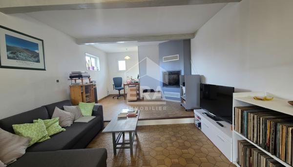 Maison 3 chambres de 115 m² avec piscine et terrain de 1600m² à AURENSAN