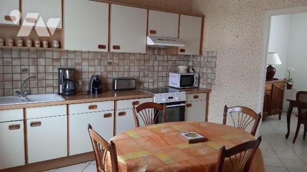 A vendre maison T2 bis à 15 kms de RENNES :  Jolie maison des années 30, type 2 bis, 54 m² habi...