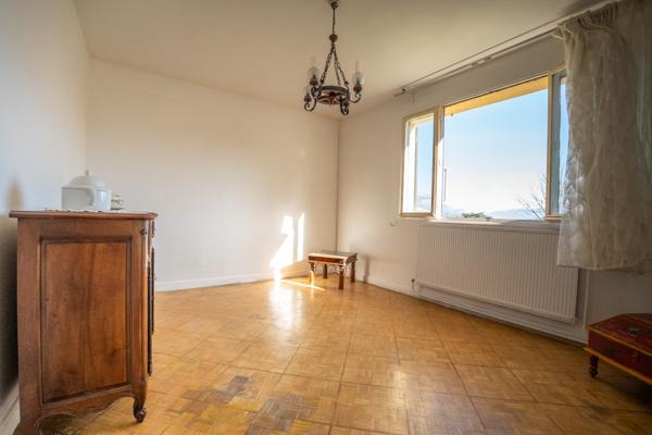 Maison 7 pièces - 143 m²