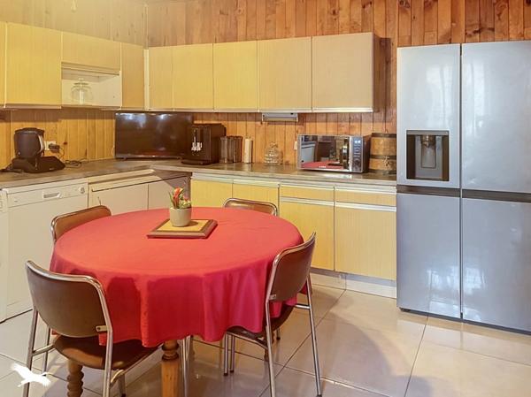 Maison 148 400 € Archiac 6 p 160 m² DPE E