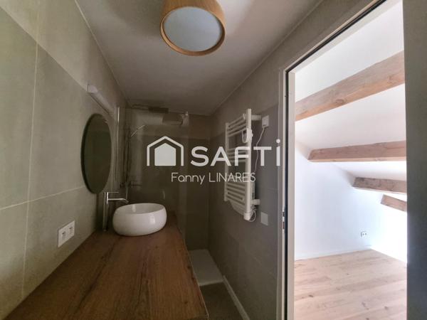 Studio mezzanine entièrement rénové