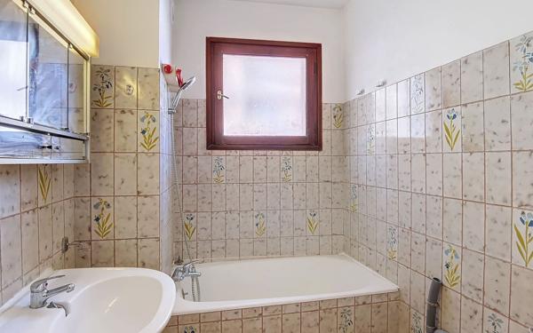 Appartement à vendre    2 pièces • 40 m2 Toulon