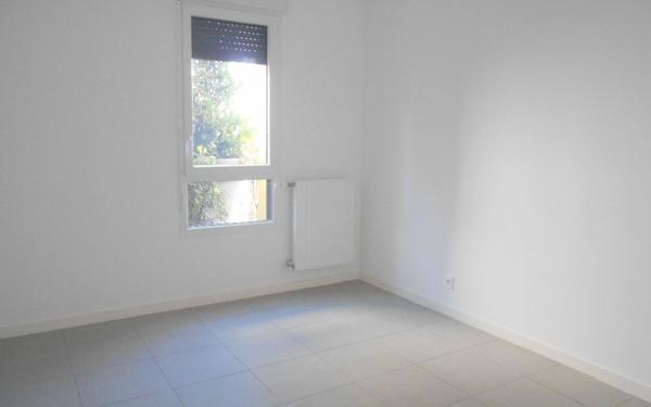 Appartement à louer    3 pièces •  Bordeaux