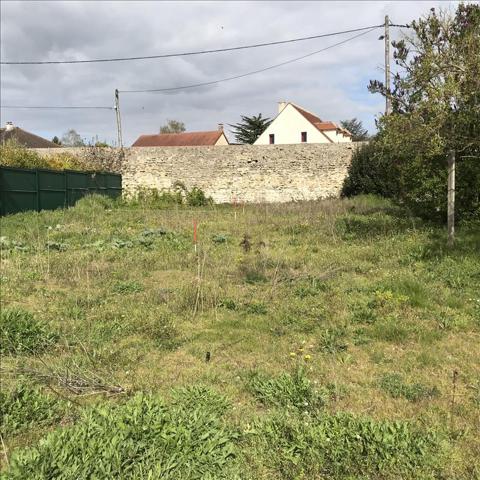 Terrain à vendre |  Breuil-Bois-Robert |  588 m²