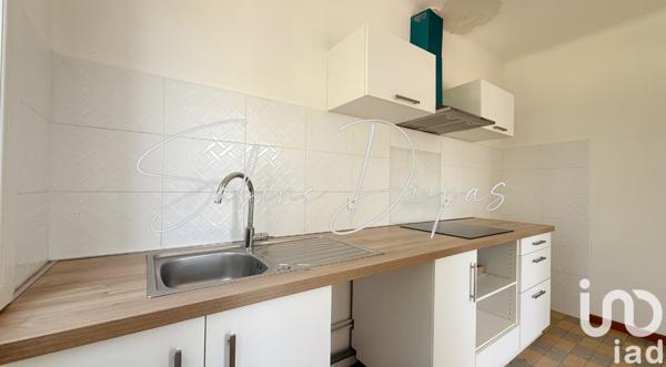 Maison à vendre 4 pièces 70 m² Saint-Saturnin-lès-Apt